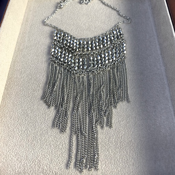 Jewelry - ❤️ 3/$20 Boho necklace